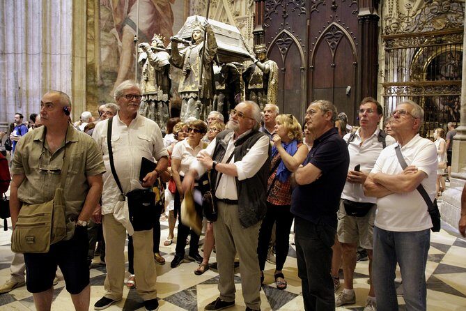 Seville Cathedral & Giralda tour with Priority Tickets - From Minaret to Bell Tower: Climbing the Giralda for Real Views