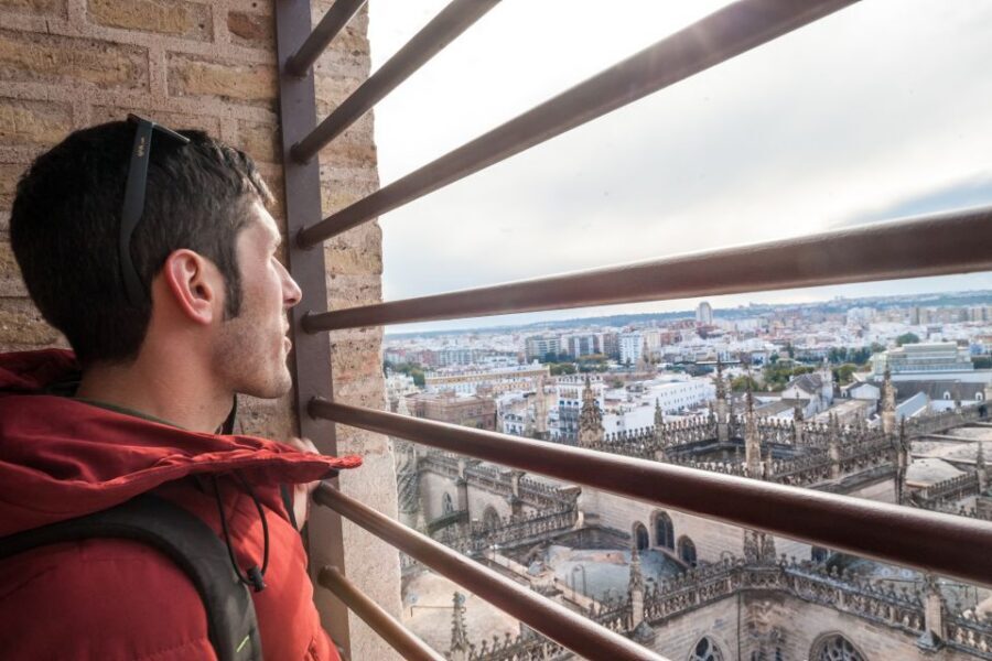 Seville: Cathedral Guided Tour with Optional Alcázar - Key points to know before you go