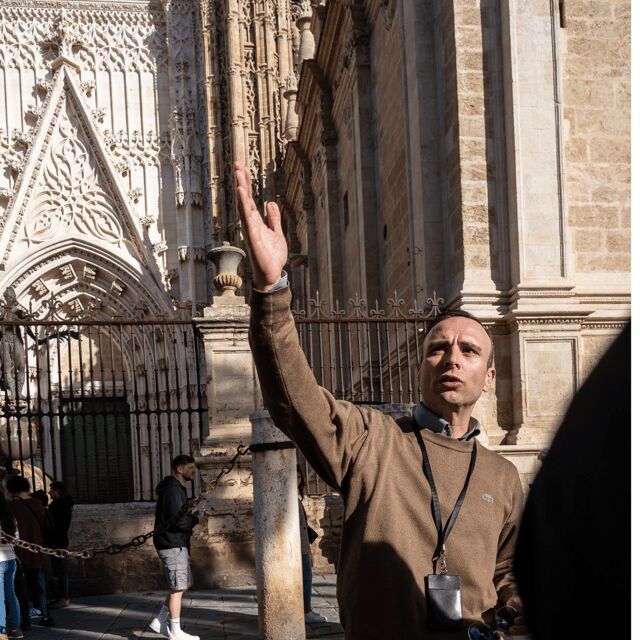 Seville: CATHEDRAL TINY GROUP SKIP THE LINE - Inside Seville Cathedral: Gothic drama, Moorish roots, and the big visual cues