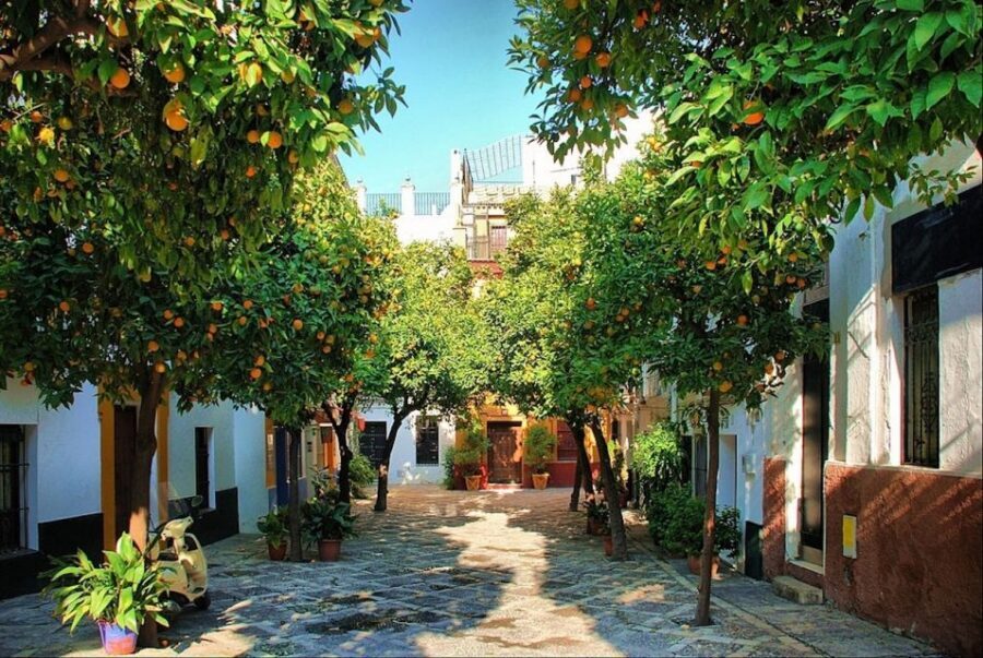 Seville: City of Queens, Nuns, Sex Work & Witches - Exposition 1929 pavilions: why these buildings matter in the story