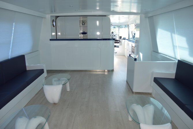 Seville: Cruise along the Guadalquivir River with appetizer - Who this cruise is best for (and who might want something else)