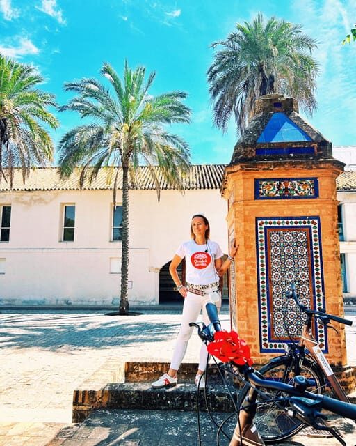 Seville: Dutch Cycling Highlights Tour with local guide - Plaza de España and the surrounding streets: the postcard that rewards lingering