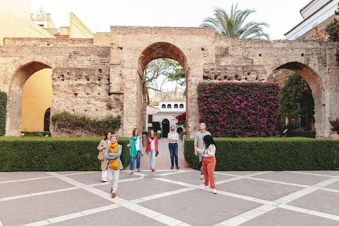 Seville Exclusive Beat the Crowds Guided Alcazar Before Opening - Small Group, Headsets, and Photo-Friendly Timing