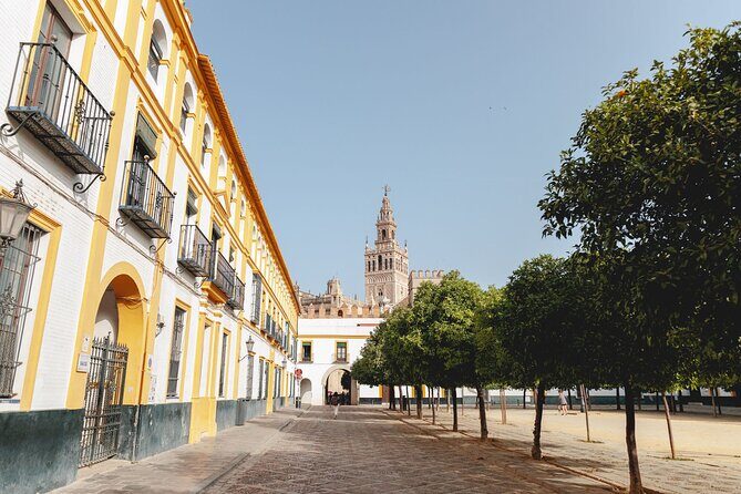 Seville Exclusive Beat the Crowds Guided Alcazar Before Opening - Royal Alcázar of Seville: Quiet Rooms First, Big Stories Second
