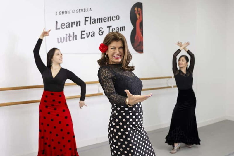 Seville: Flamenco Dance Class with Optional Costume - Getting to IShowU Sevilla: meeting near Seville Cathedral
