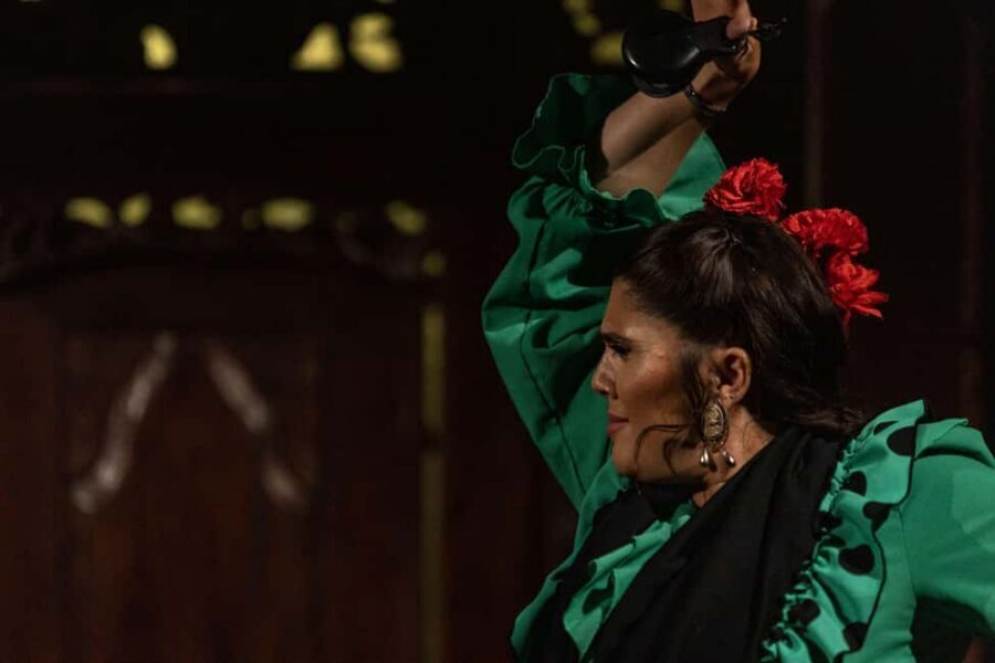 Seville: Flamenco Show at Tablao Almoraima in Triana - Finding Sala Flamenca Almoraima (and when to arrive)