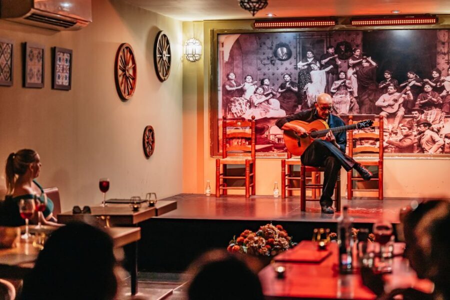 Seville: Flamenco Show with Andalusian Dinner at La Cantaora - When timing goes sideways: Seville processions and last-minute delays