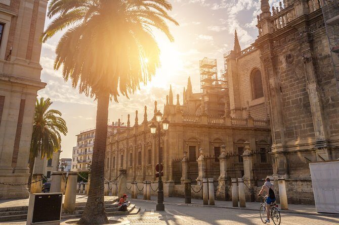 Seville Former Jewish Quarter Walking Tour: Santa Cruz - Your 10-stop walk through Seville’s former Judería