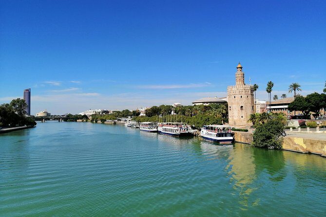 Seville Full Day Tour - Alfalfa, Salvador Square, and Saint Francis Square: Moorish traces and civic power