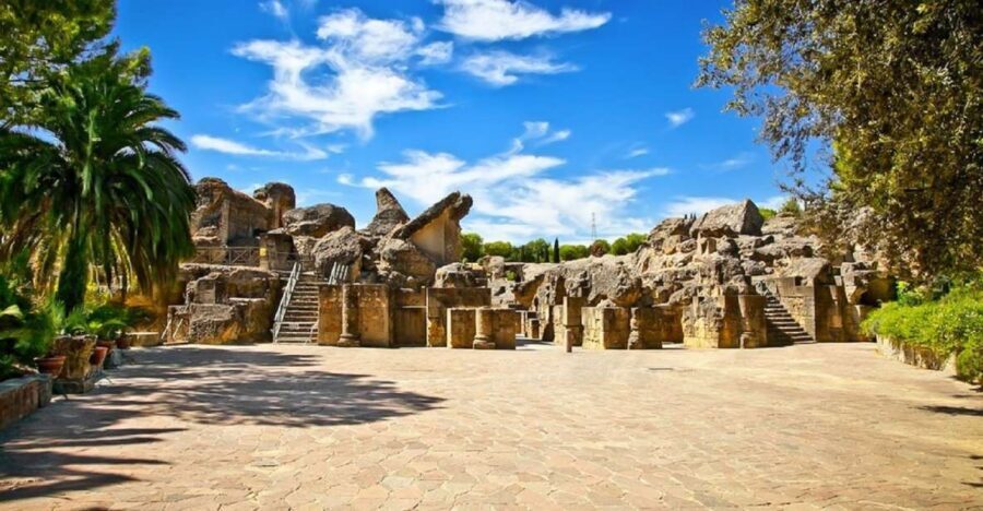 Seville: Game of Thrones and Roman Empire Italica Tour - Itálica Meets Dragon-Pit Energy in Seville