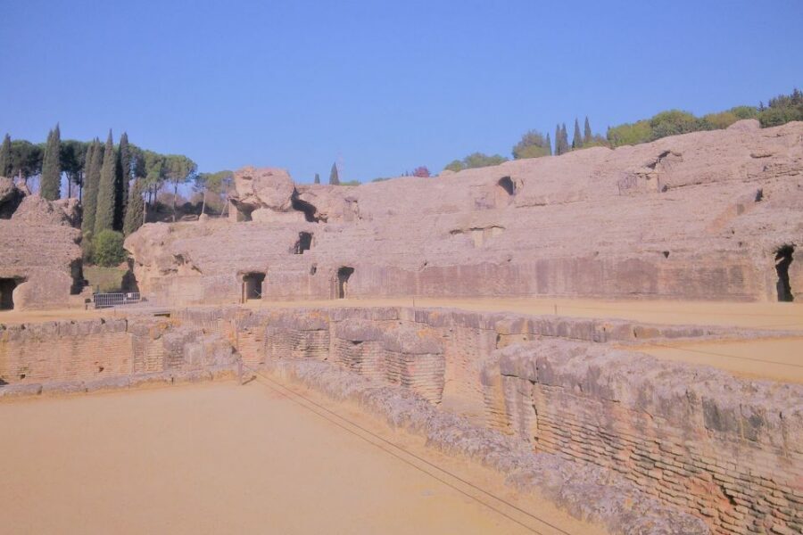 Seville: Game of Thrones and Roman Empire Italica Tour - Domus de Neptuno: A House Stop That Feels Themed, Not Random