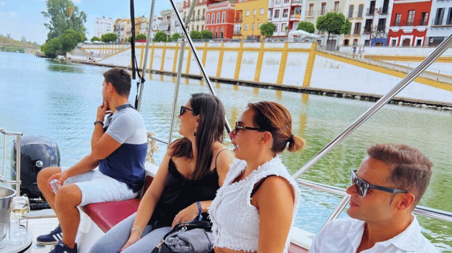 Seville: Guadalquivir River Boat Tour - Practical Tips for Getting the Best Experience