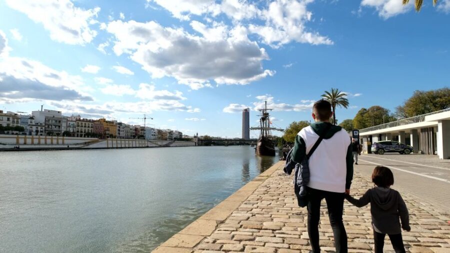 Seville: Guadalquivir & Secrets of Triana Small Group Tour - Back to the River Shore: Guadalquivir as Seville’s Trade Engine