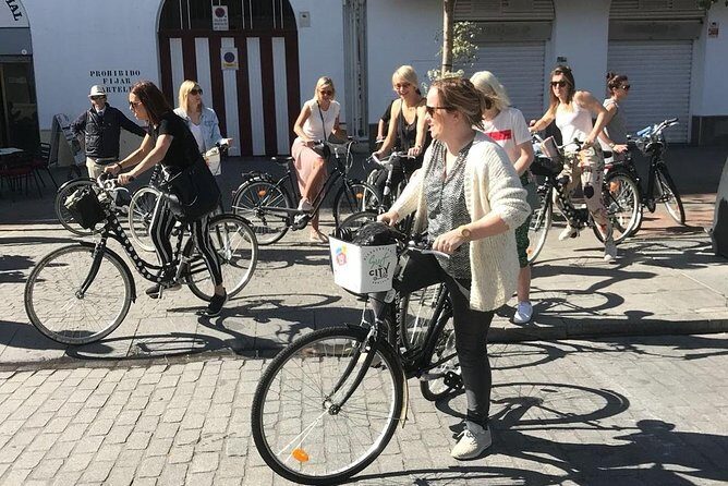 Seville Guided Bike Tour - Stop-by-stop: Torre del Oro through the cathedral zone
