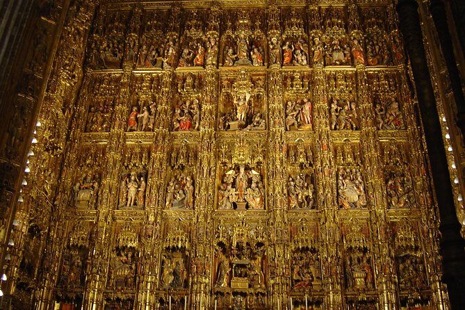Seville Guided Tour into Alcazar and Cathedral Skip the Line - Small Group Size: Helpful, Not Magic