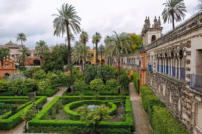 Seville Guided Tour into Alcazar and Cathedral Skip the Line - What Can Go Wrong (And How to Reduce Risk)