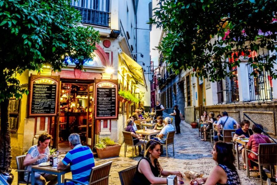 Seville: Half-Day Flamenco & Tapas Night - Flamenco show: the part you’ll remember in the morning