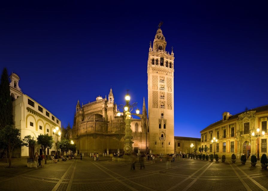 Seville: Half-Day Flamenco & Tapas Night - Photo stops you’ll actually use (and not just pose for)