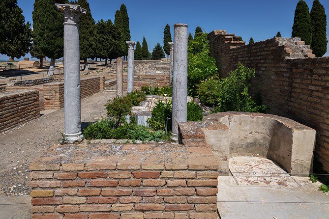 Seville in roman times: Italica - Stop 1: Archaeological Ensemble of Italica and the amphitheatre walk