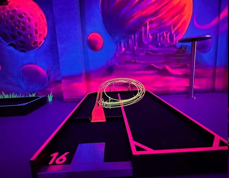 Seville: Indoor UV 18 hole Minigolf Experience - Seville Indoor UV Minigolf Near the Setas: What You’re Paying For