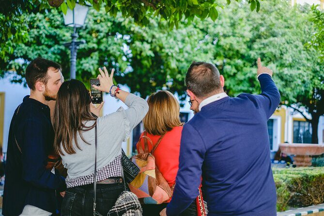 Seville Jewish Quarter Small-Group Walking Tour: History & Gems - Plaza de Santa Cruz: synagogues, what’s missing, and why it matters