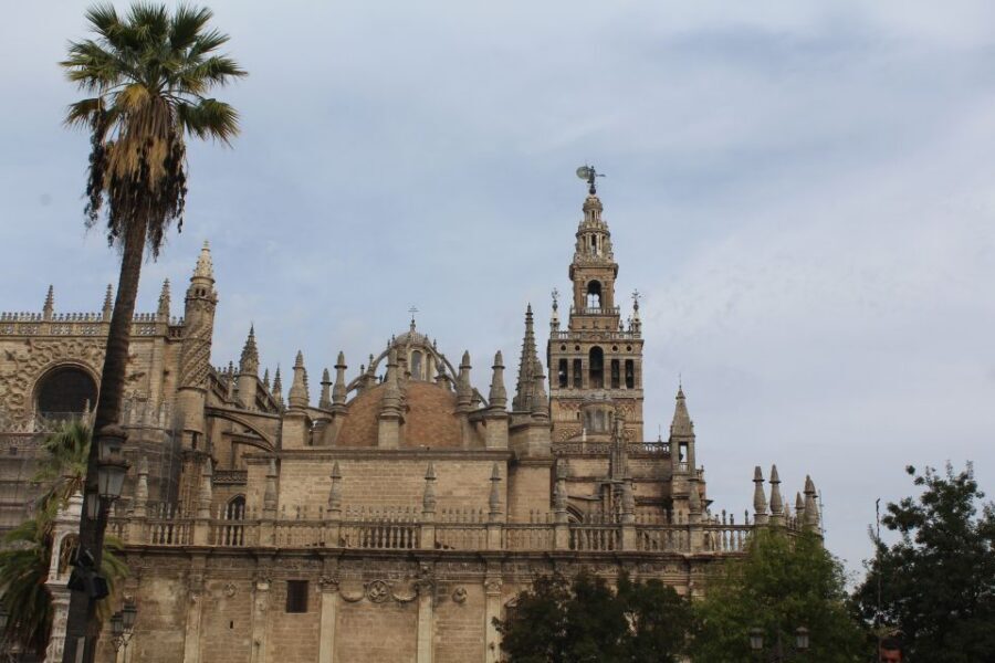Seville: Major Landmarks Private Tour - Santa Cruz: The Jewish Quarter Walk You Can Actually Enjoy