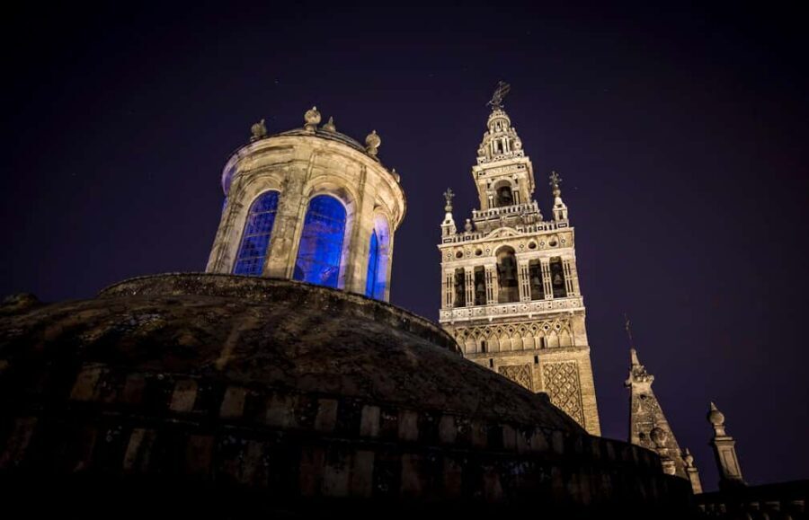 Seville Night Tour A Must See - Palacio Arzobispal and Plaza del Cabildo: why the civic city matters