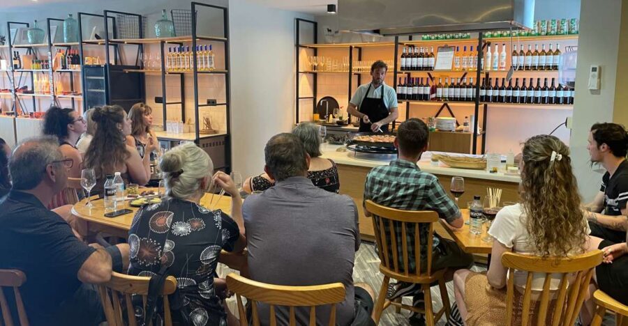 Seville: Paella-Cooking Experience with Sangria & Full Meal - Meeting Up and Pre-Paella Tasting: What Your Evening Starts Like