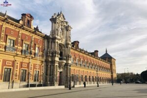 Seville Palaces: Dueñas Palace and Pilate House Tour - Casa de Pilatos: noble palace time with guided meaning
