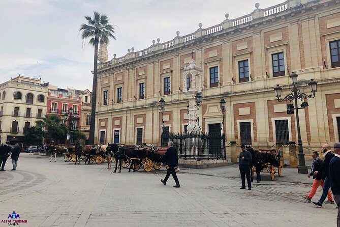 Seville Palaces: Dueñas Palace and Pilate House Tour - Price and value: what you’re paying for, and what to budget extra