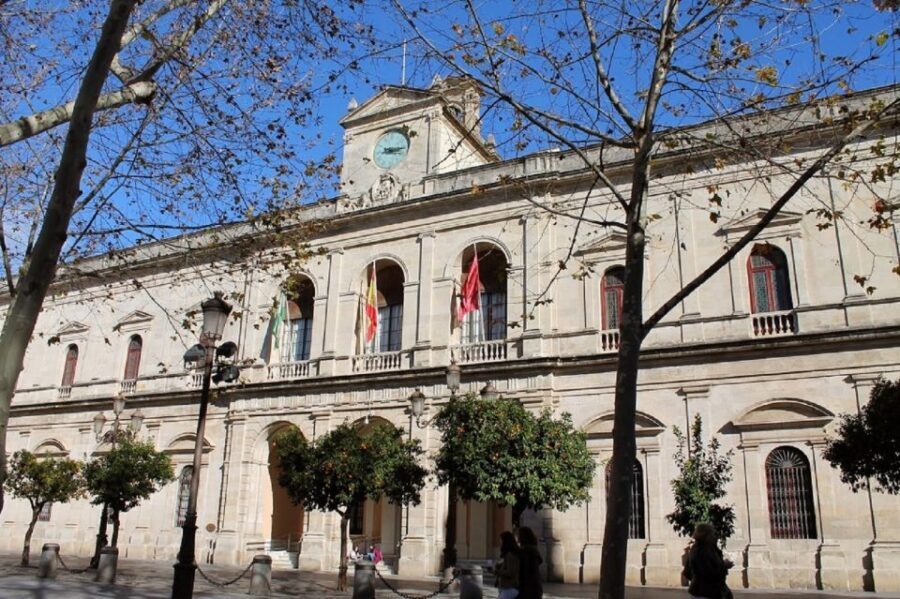 Seville: Paranormal Walking Tour in Spanish - What You’re Really Buying: A Spanish Night Ghost Story With Research-Style Props