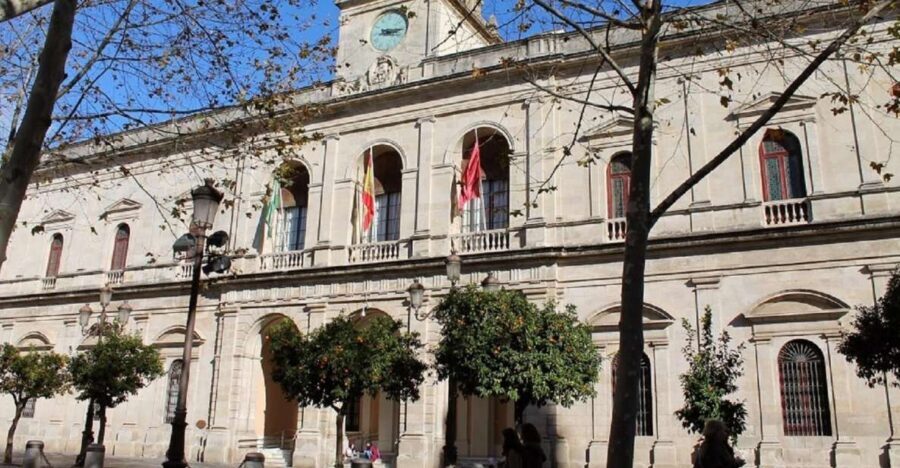 Seville: Paranormal Walking Tour in Spanish - How the Paranormal Stories Are Delivered: Audiovisual Material and Psychophonies