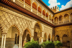 Seville: Priority Access Cathedral, Giralda & Alcázar Tour - Meeting in Plaza del Triunfo: Easy Start, Clear Check-In