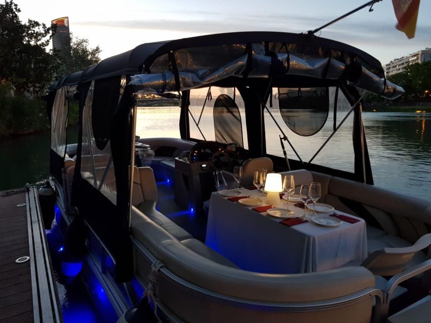 Seville: Private Boat Tour with Paella Lunch and Drinks - Choosing your music: a small detail with real impact