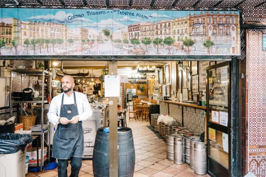 Seville: Private Tapas & History Tour in Triana Neighborhood - Drinks in Triana: vermouth, sherry vibes, and the sangria cousin