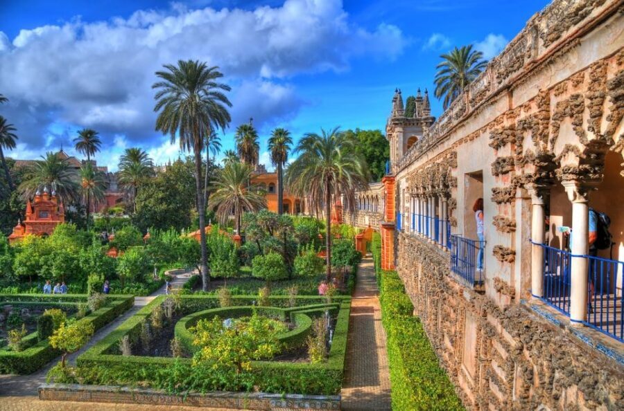 Seville: Real Alcazar of Seville Guided Tour and Ticket - What this ticket includes (and why it matters for value)