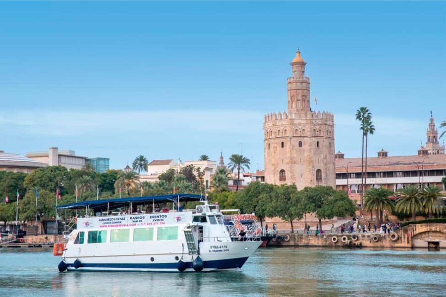 Seville: Restaurant boat ride on the Guadalquivir River with lunch/dinner - The 2.5-hour cruise rhythm: relax, eat, look up