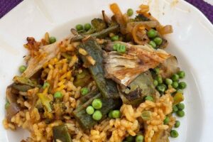 Seville: Rooftop Paella Showcooking and Sangría - Showcooking Mode: What You’ll Learn Without Holding a Pan