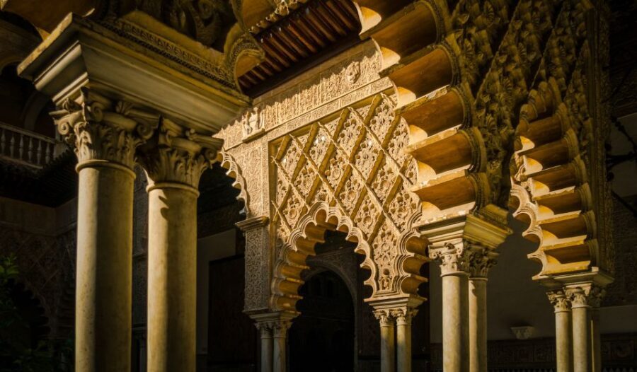 Seville: Royal Alcázar Skip-the-Line Tour by Local Experts - Patio de las Doncellas: the courtyard you can’t stop noticing
