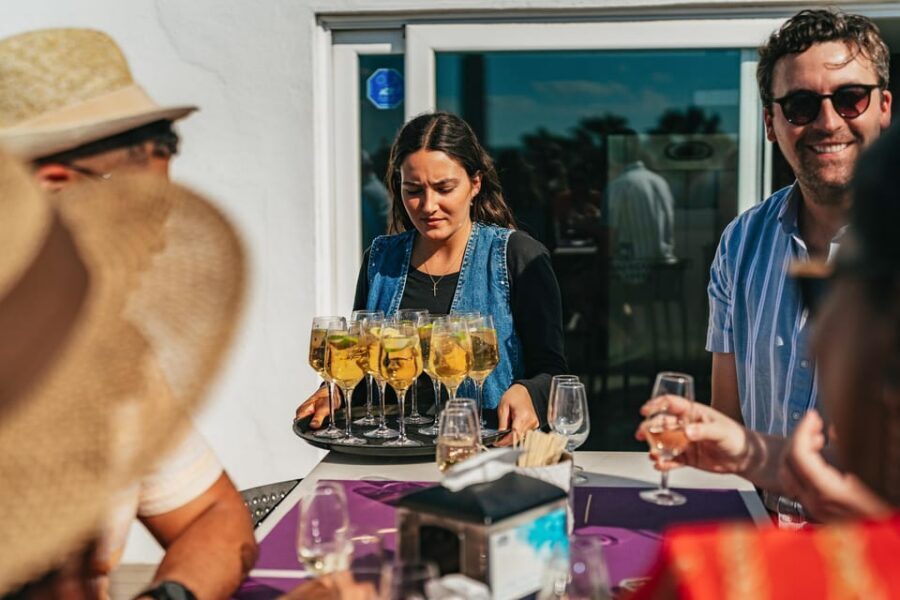 Seville: Sangria Tasting Experience - White Wine Sangria: Light Aromas and Seasonal Fruit
