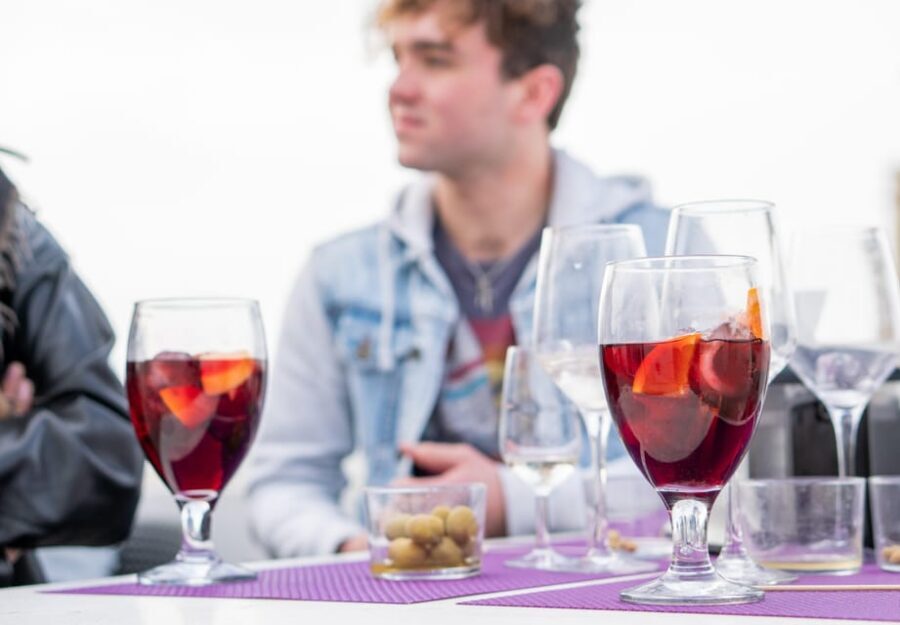 Seville: Sangria Tasting Experience - The 1.5-Hour Flow: How the Tasting Actually Plays Out