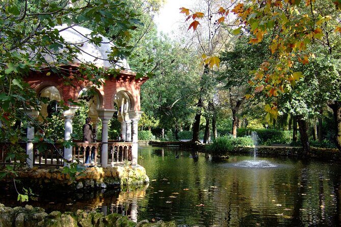 Seville Scavenger Hunt and Highlights Self Guided Audio Tour - Insider tips: how the restaurant and shop ideas fit your day