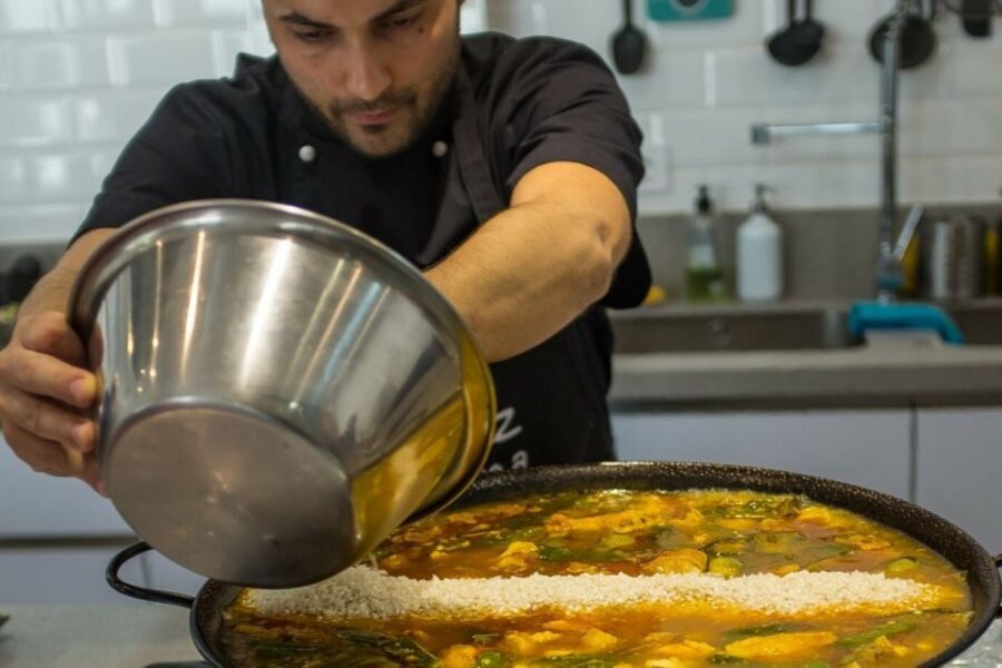 Seville: Spanish Cooking Class with Dinner - Key highlights to know before you go