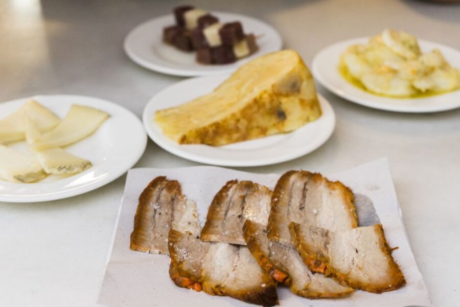Seville: Tapas Crawl - Key highlights I think you’ll care about