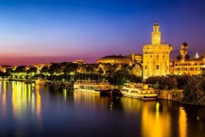 Seville: The City’s Top Highlights - Plaza de España: tiles, pond views, and the Star Wars angle