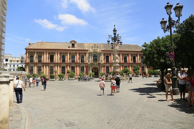 Seville, walk through the heart of the city - Guide experience: official, funny, and built for the hottest day
