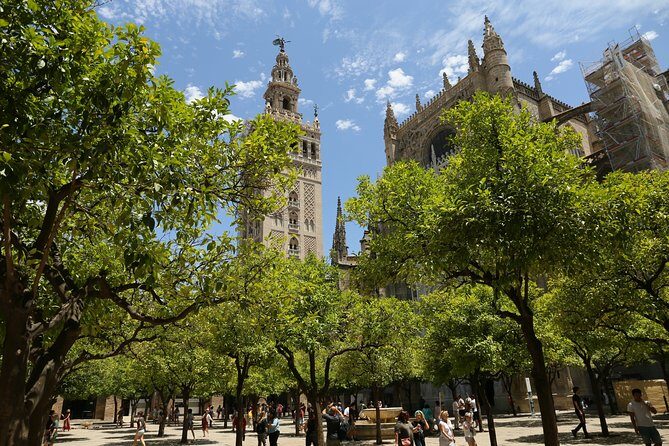 Seville, walk through the heart of the city - Real Alcázar from the outside: royals, power, and Game of Thrones links