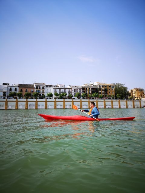 Seville:Guadalquivir River Kayak Tour - Photo-stop pacing: Torre Sevilla, Puente de Isabel II, and Triana