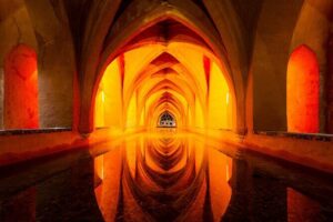 Skip the Line Seville Alcázar, Cathedral & Giralda Guided Tour - Palacio Mudéjar and the Royal Apartments you can still picture