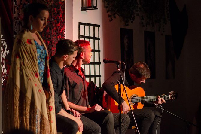 Skip the line: Tablao Flamenco Andalusí Ticket - Inside the Show: What 1 Hour of Flamenco Feels Like